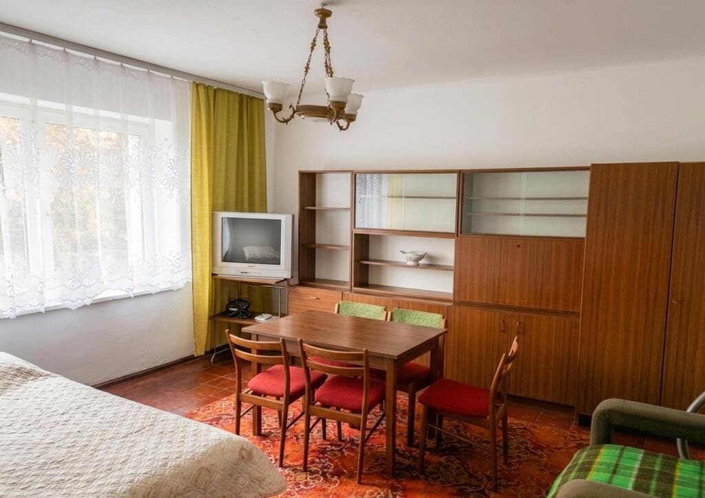 Dom 1 pokojowe na Sprzedaż