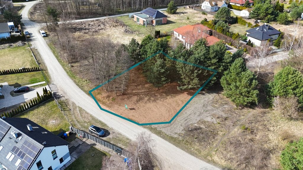 Działka  pokojowe na Sprzedaż