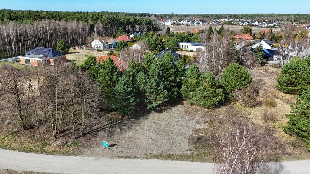 Działka  pokojowe na Sprzedaż