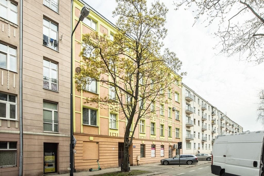 Lokal użytkowy  pokojowe na Sprzedaż