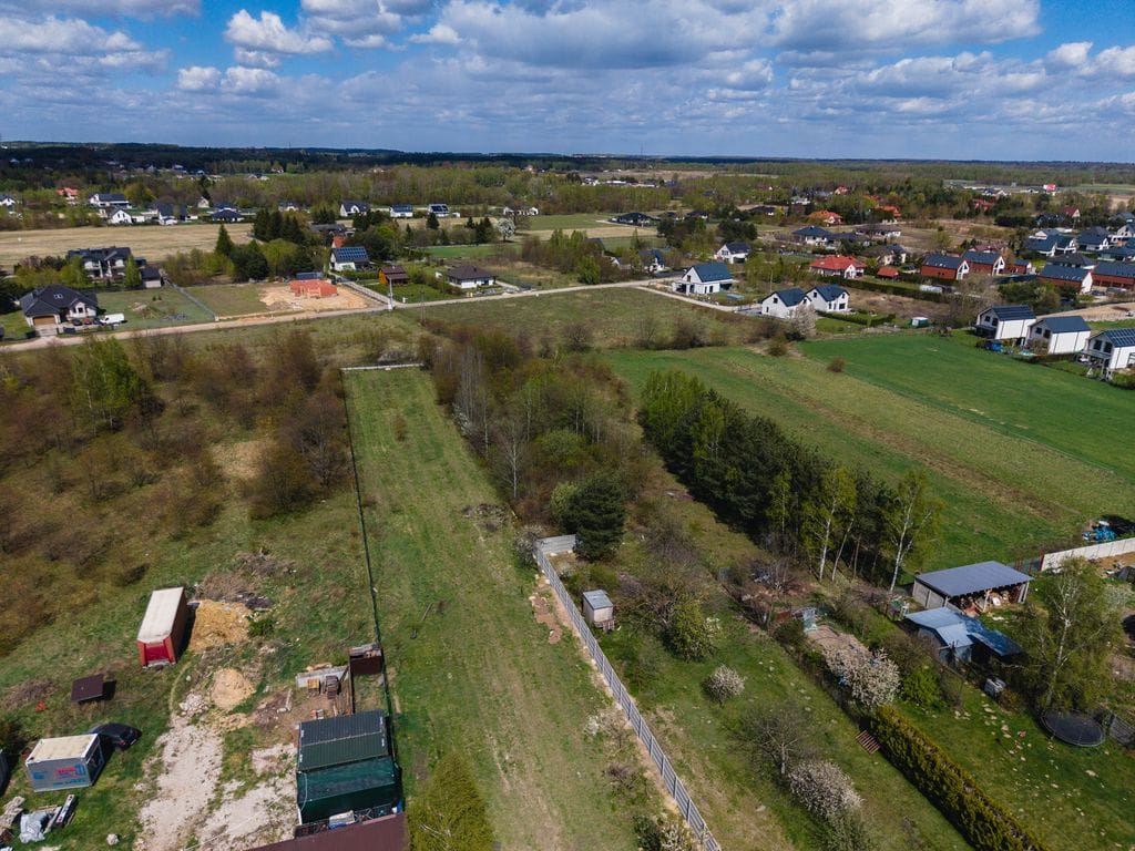 Działka  pokojowe na Sprzedaż