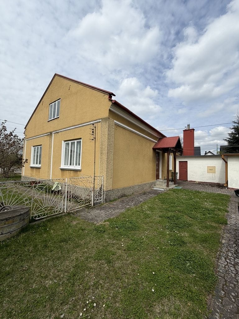 Dom 4 pokojowe na Sprzedaż