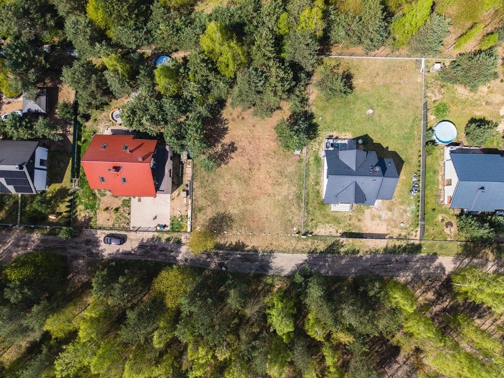 Działka  pokojowe na Sprzedaż