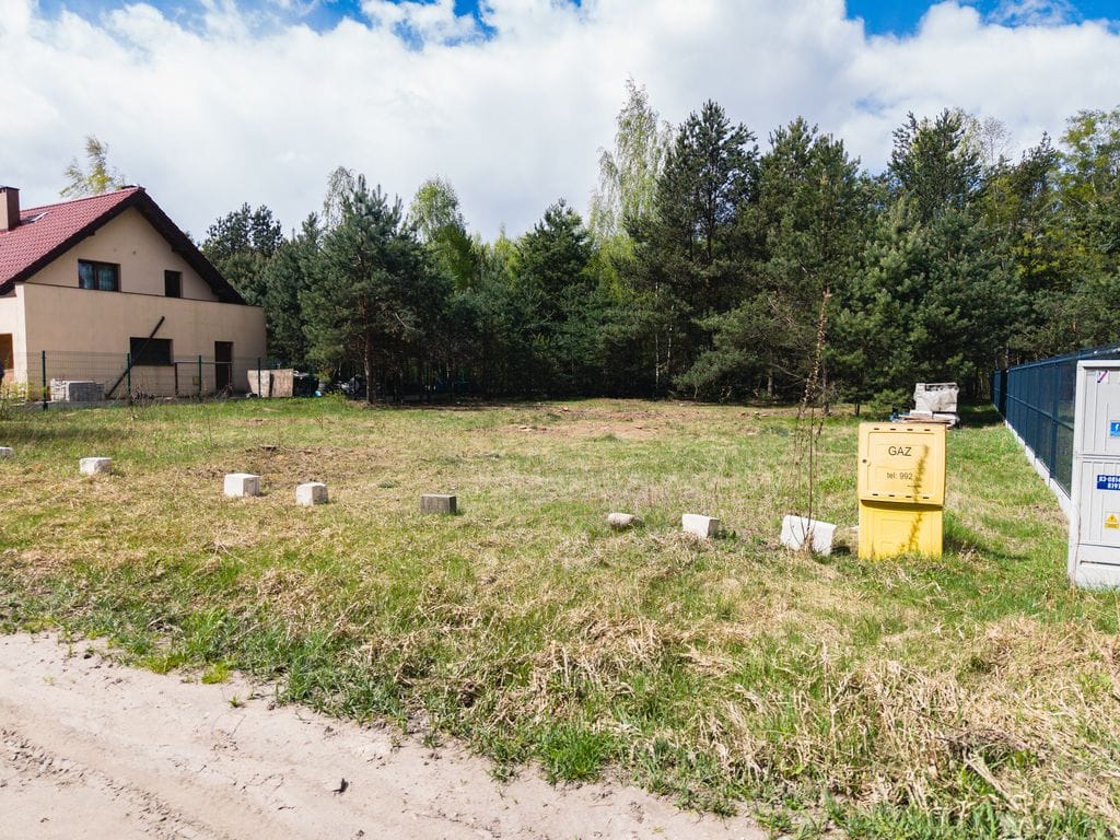 Działka  pokojowe na Sprzedaż