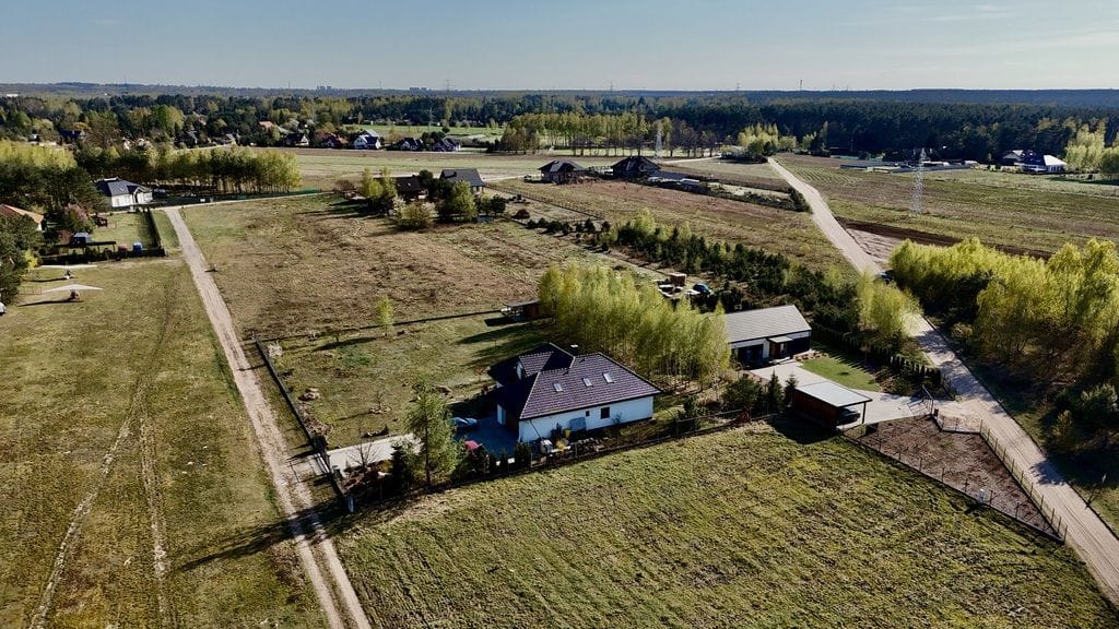 Działka  pokojowe na Sprzedaż