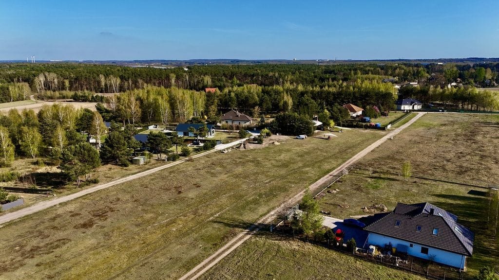 Działka  pokojowe na Sprzedaż