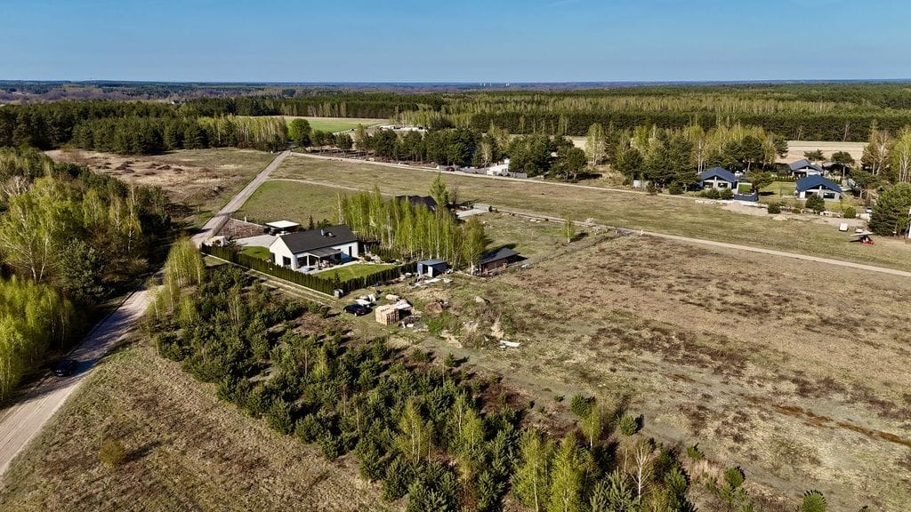 Działka  pokojowe na Sprzedaż