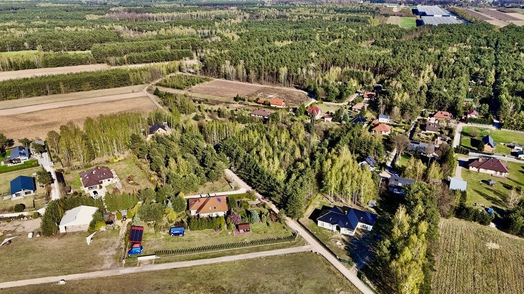 Działka  pokojowe na Sprzedaż