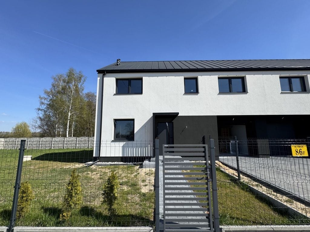 Dom 5 pokojowe na Sprzedaż