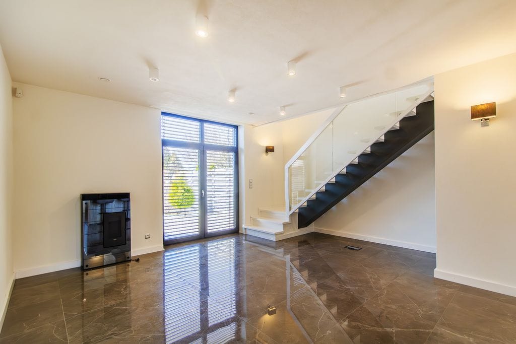 Dom 3 pokojowe na Sprzedaż