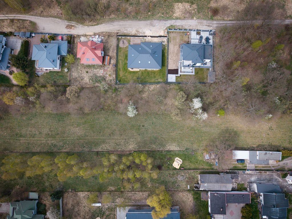 Działka  pokojowe na Sprzedaż