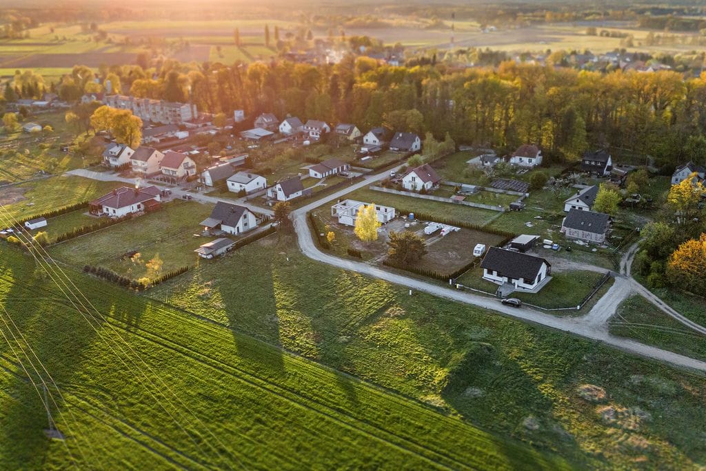 Działka  pokojowe na Sprzedaż