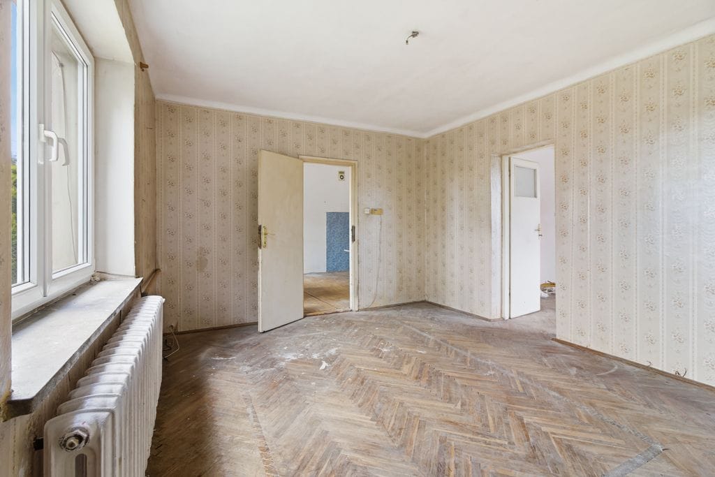 Działka  pokojowe na Sprzedaż