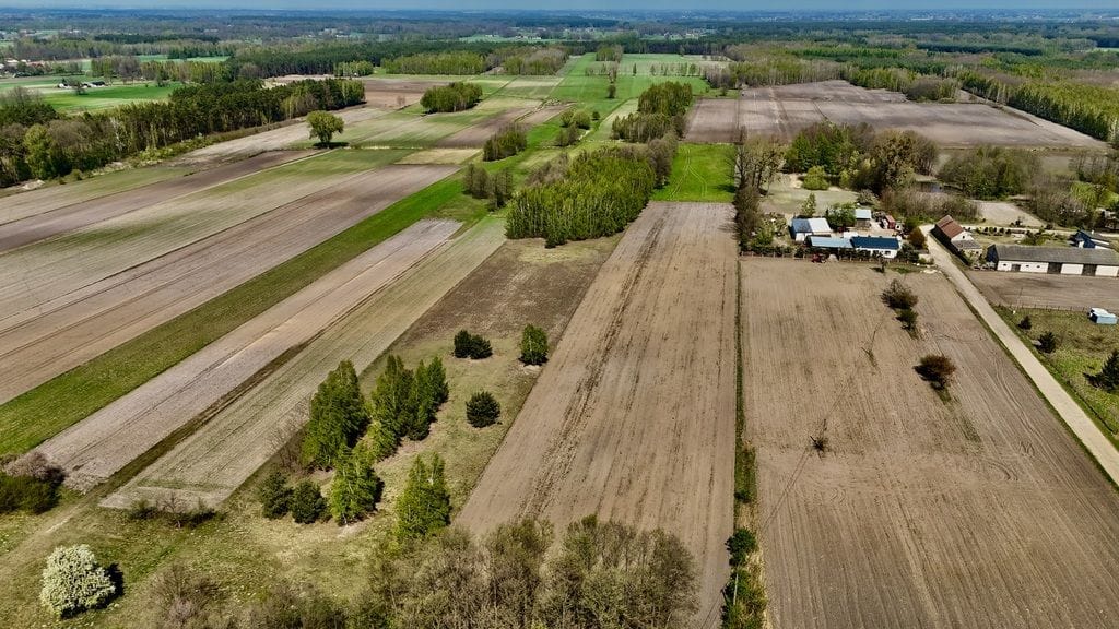 Działka  pokojowe na Sprzedaż
