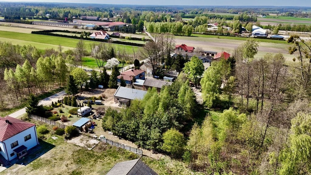 Działka  pokojowe na Sprzedaż