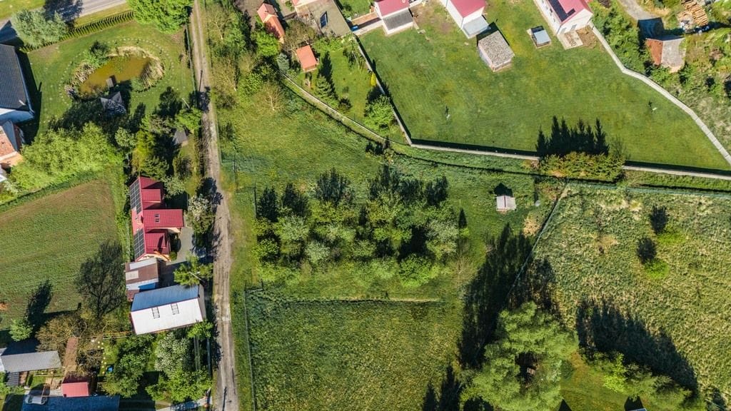 Działka  pokojowe na Sprzedaż