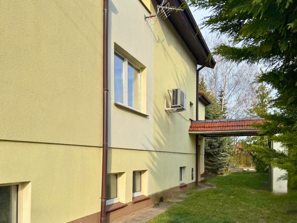 Dom 7 pokojowe na Sprzedaż