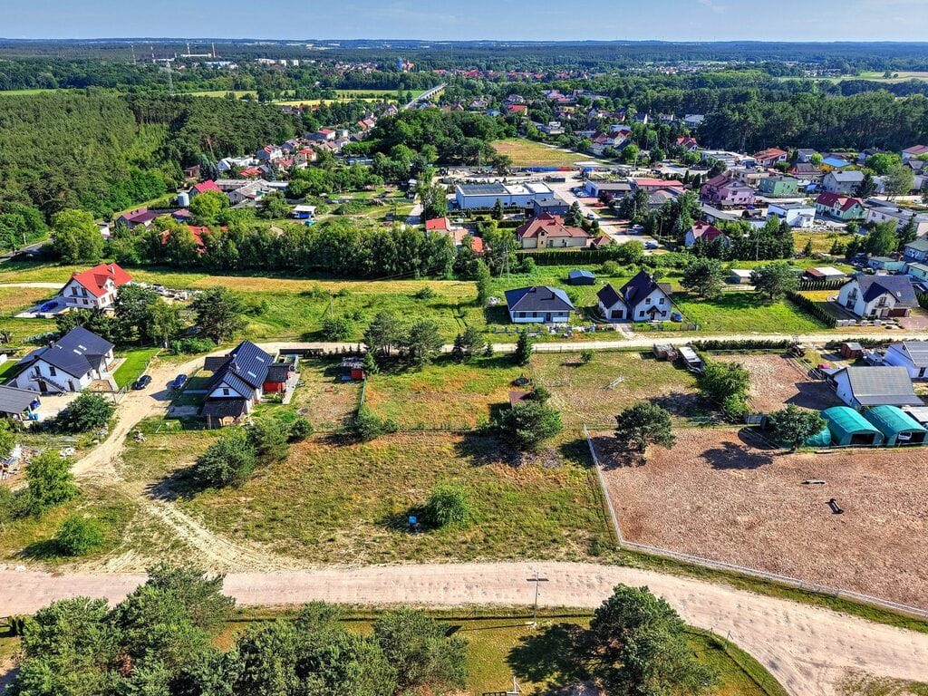 Działka  pokojowe na Sprzedaż