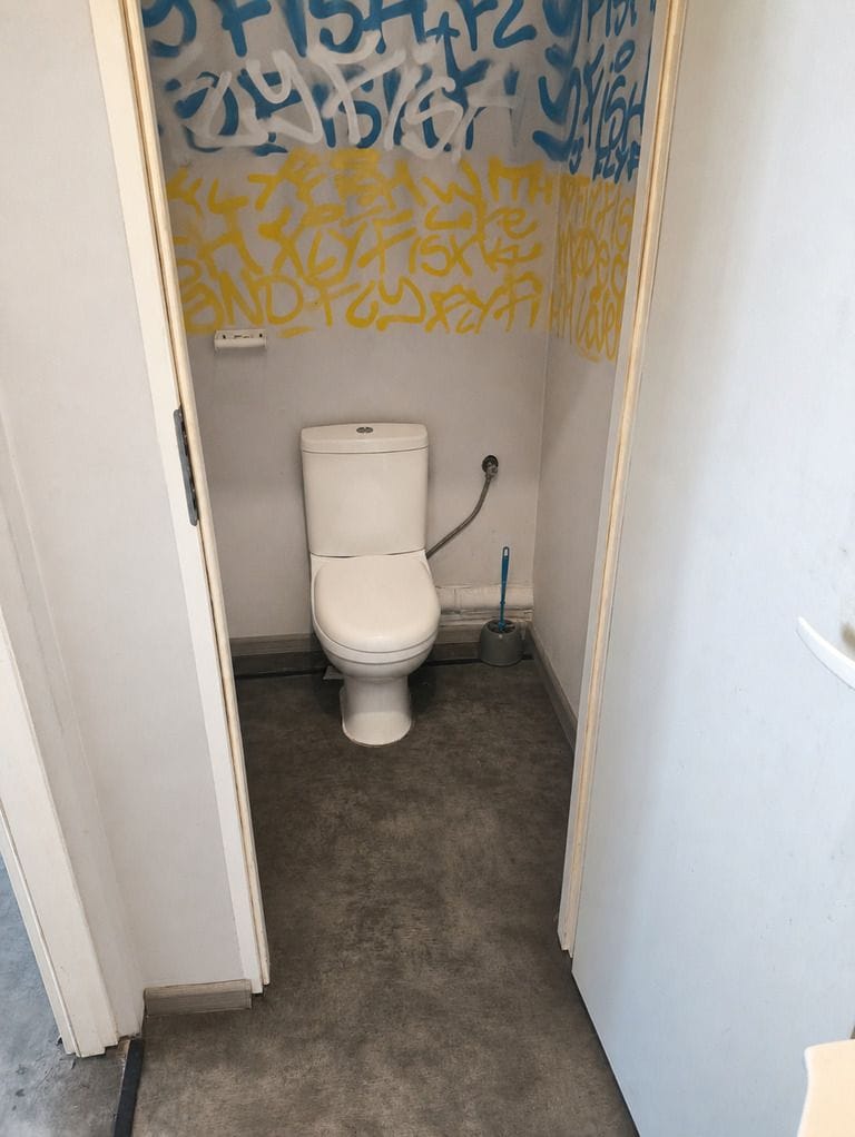 Lokal użytkowy  pokojowe na Sprzedaż