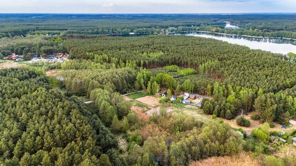 Działka  pokojowe na Sprzedaż