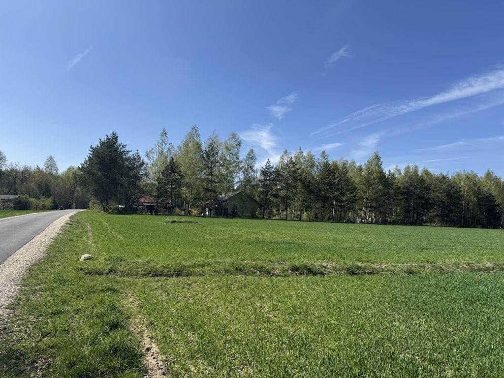 Działka  pokojowe na Sprzedaż