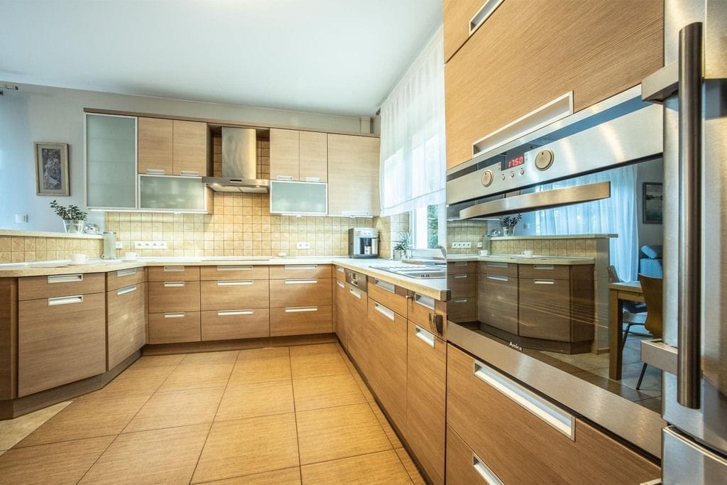 Dom 5 pokojowe na Sprzedaż