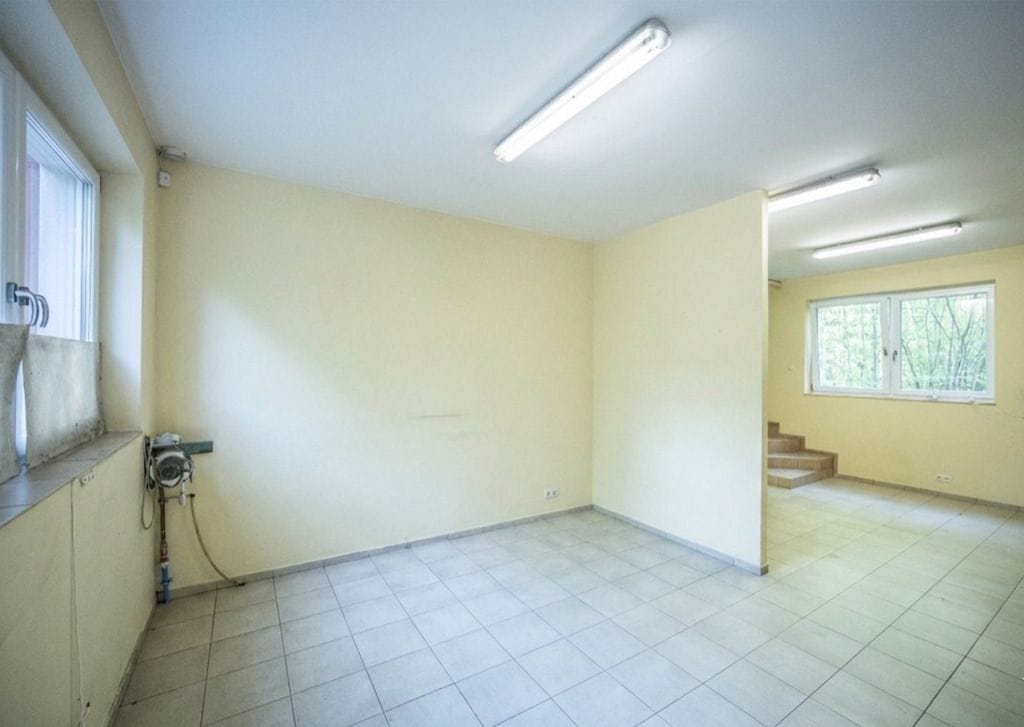 Dom 5 pokojowe na Sprzedaż