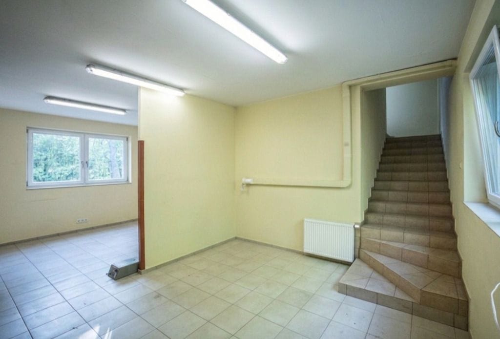 Dom 5 pokojowe na Sprzedaż