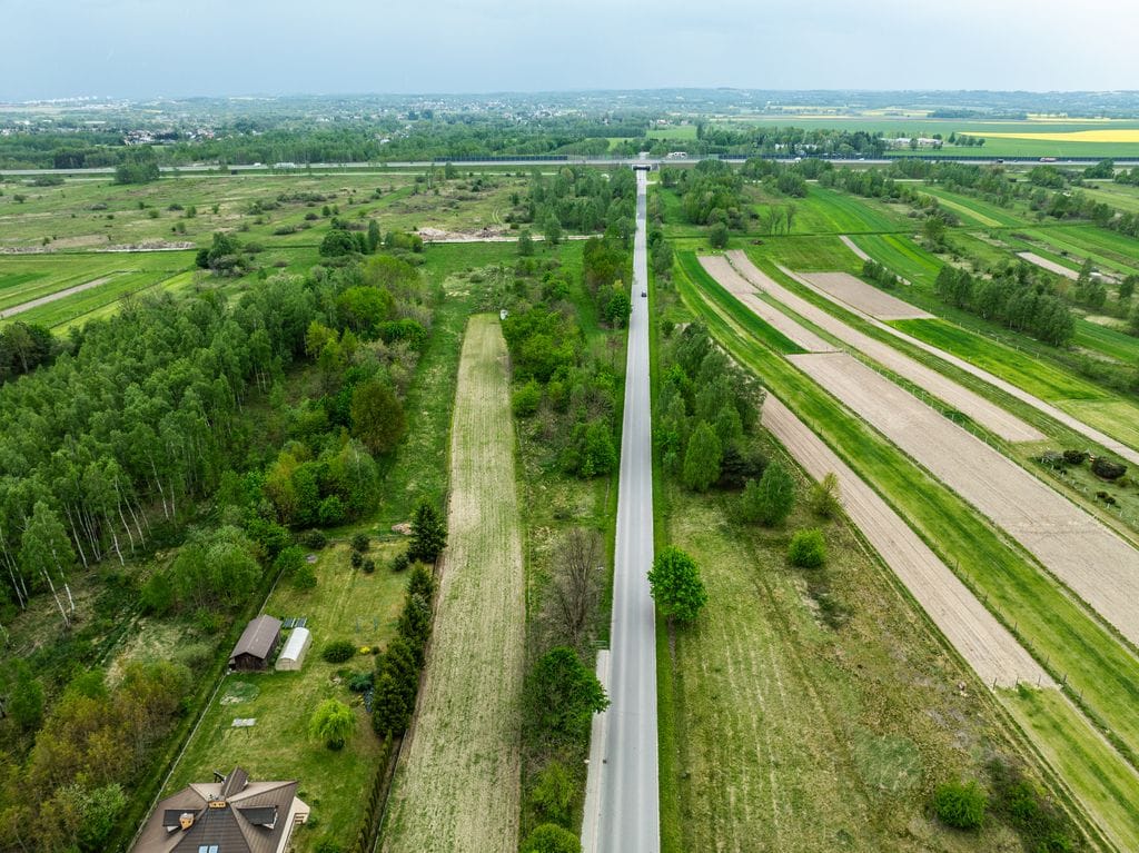 Działka  pokojowe na Sprzedaż