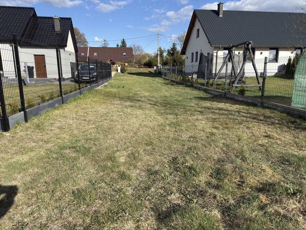 Działka  pokojowe na Sprzedaż