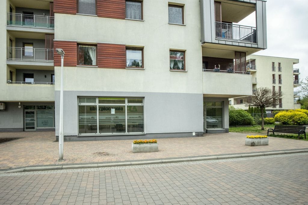 Lokal użytkowy  pokojowe na Sprzedaż