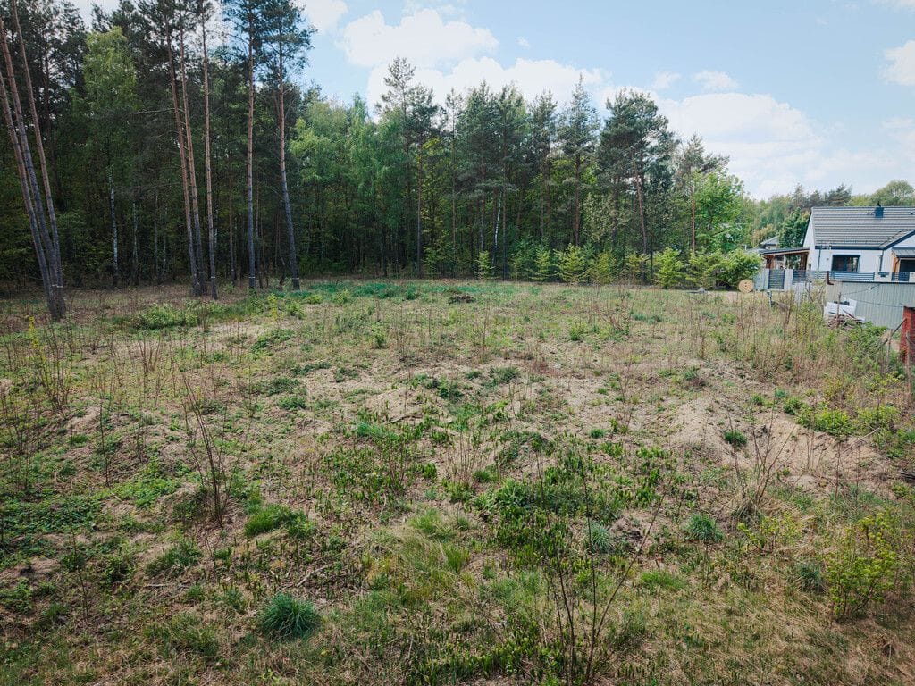 Działka  pokojowe na Sprzedaż