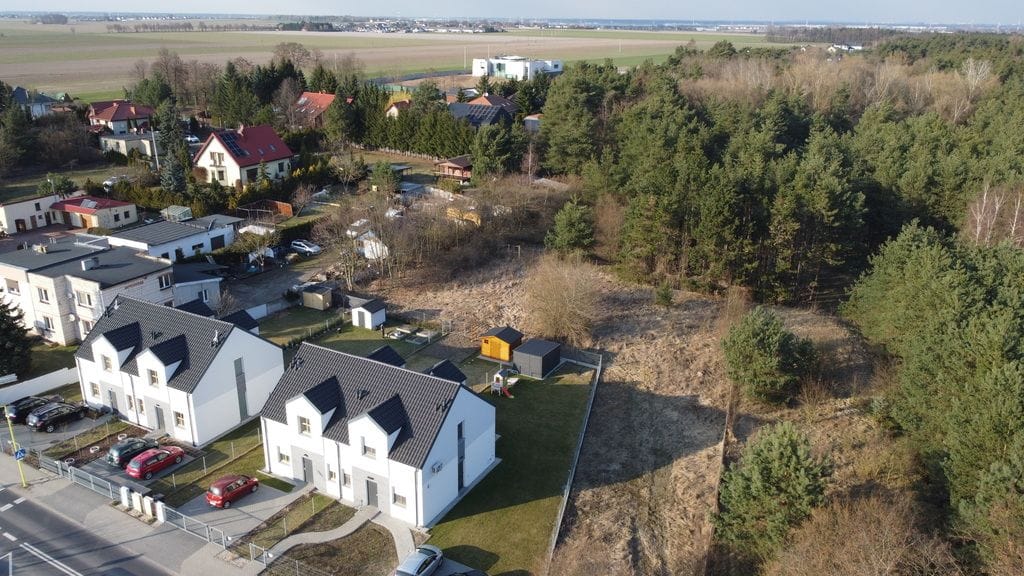Działka  pokojowe na Sprzedaż