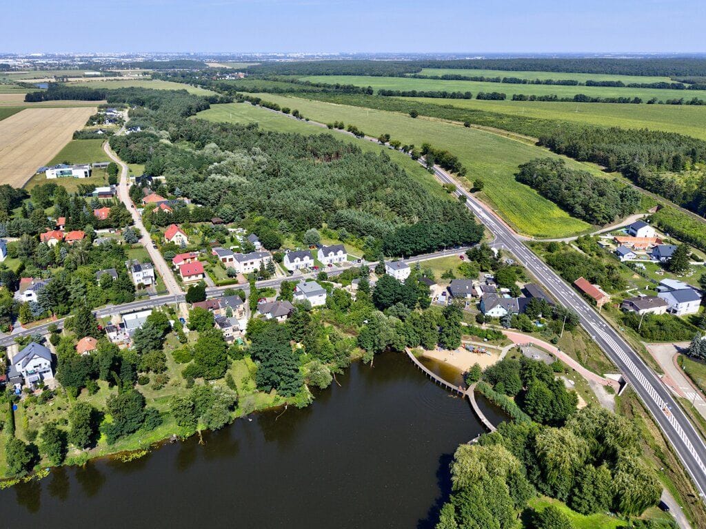 Działka  pokojowe na Sprzedaż