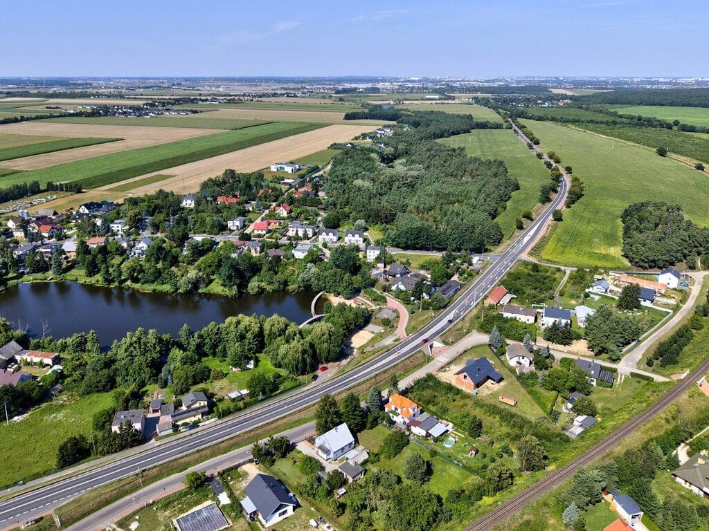Działka  pokojowe na Sprzedaż