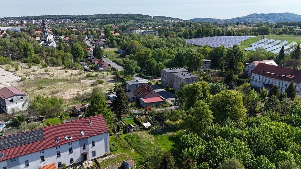 Działka  pokojowe na Sprzedaż