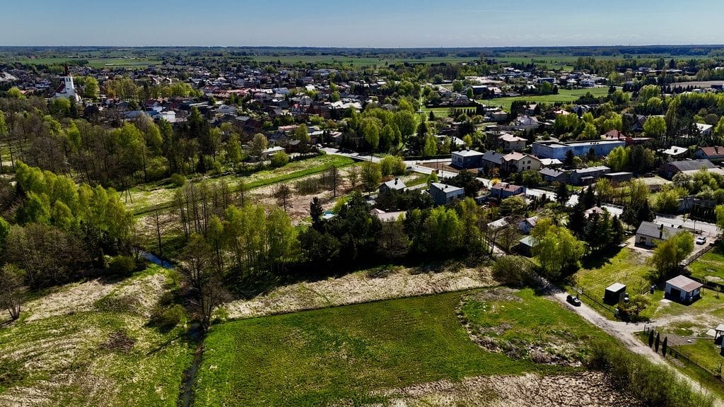 Działka  pokojowe na Sprzedaż