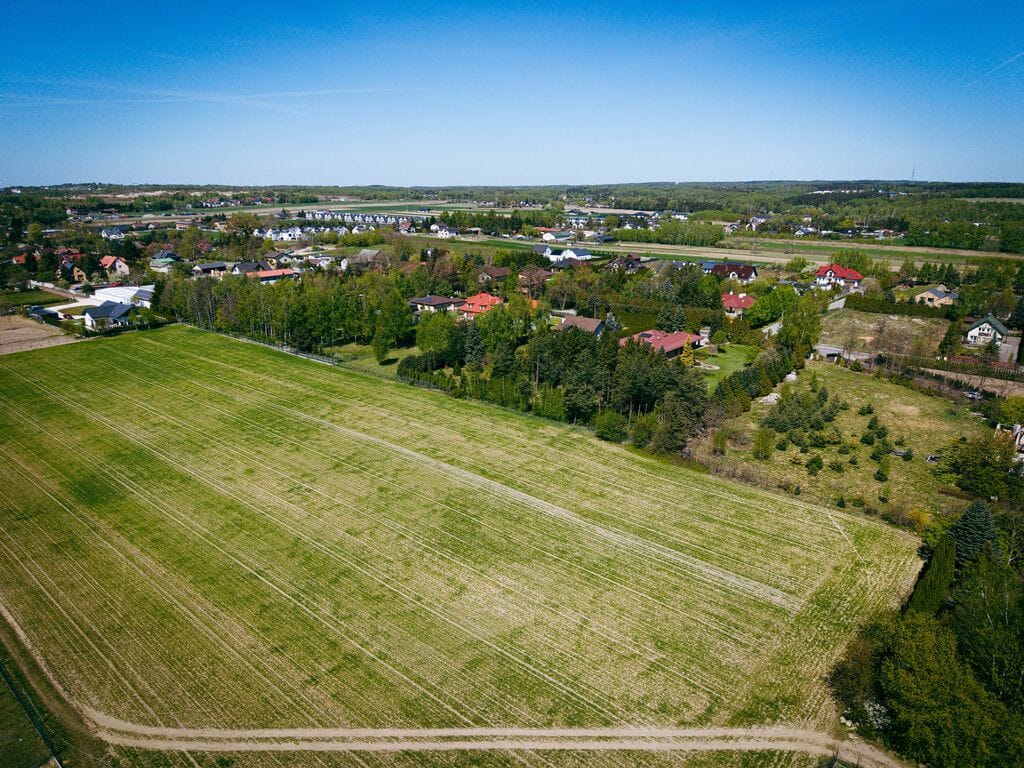 Działka  pokojowe na Sprzedaż