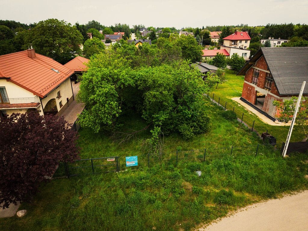 Działka  pokojowe na Sprzedaż