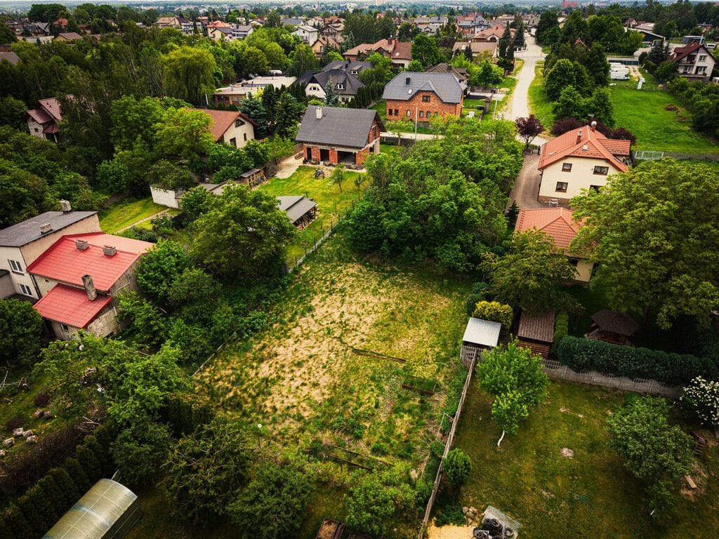 Działka  pokojowe na Sprzedaż