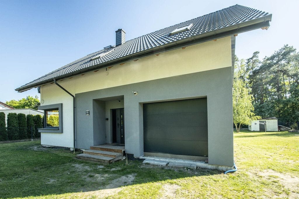 Dom 5 pokojowe na Sprzedaż