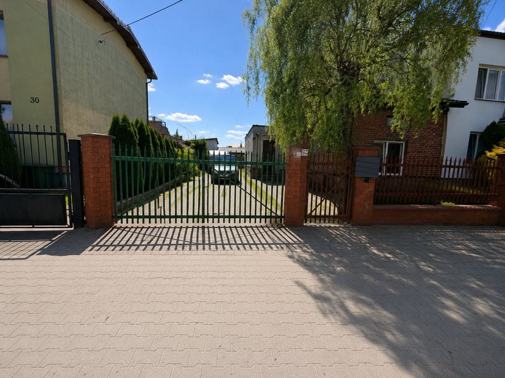 Dom 3 pokojowe na Sprzedaż