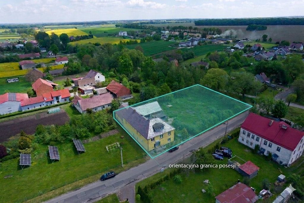 Dom 8 pokojowe na Sprzedaż