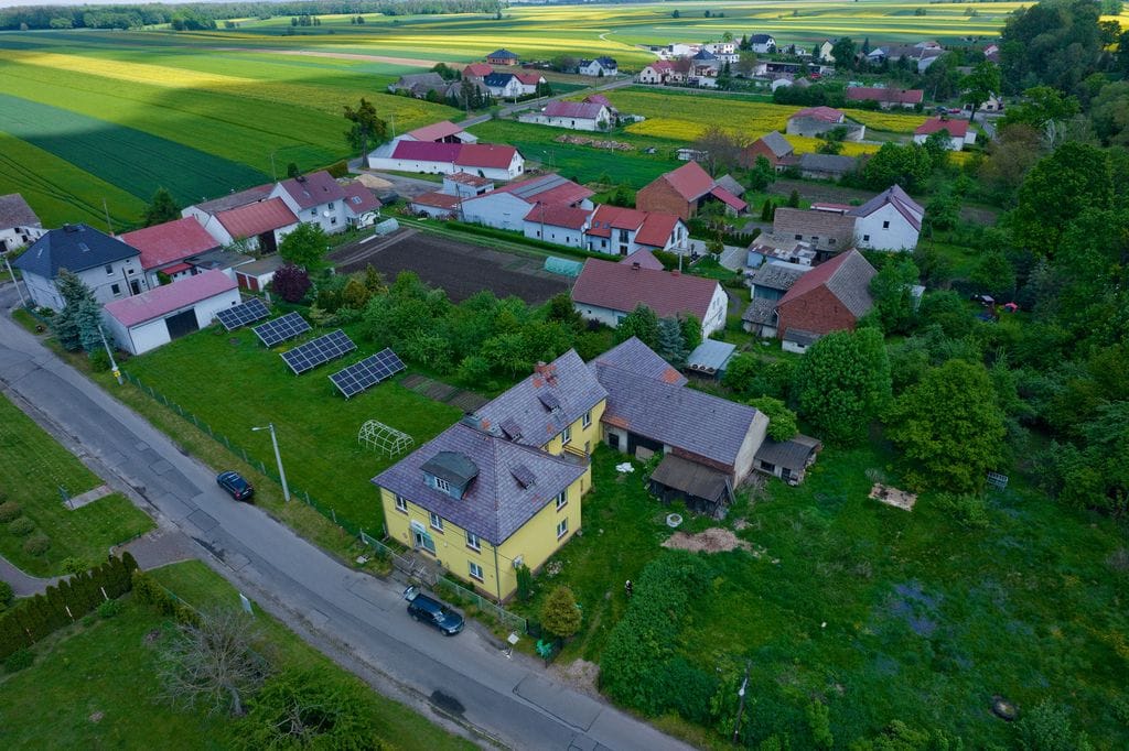 Dom 8 pokojowe na Sprzedaż