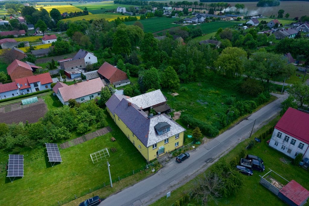 Dom 8 pokojowe na Sprzedaż