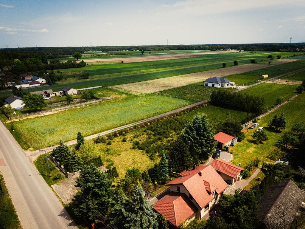 Działka  pokojowe na Sprzedaż