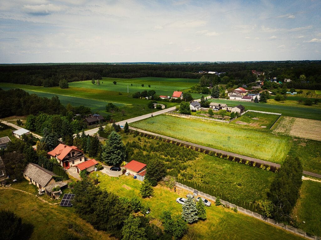 Działka  pokojowe na Sprzedaż