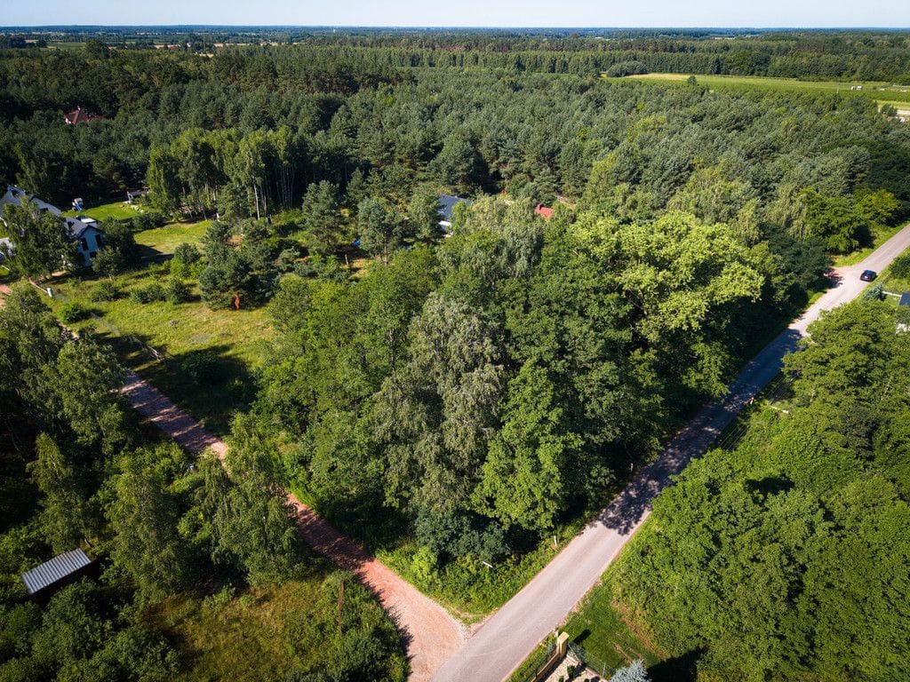 Działka  pokojowe na Sprzedaż