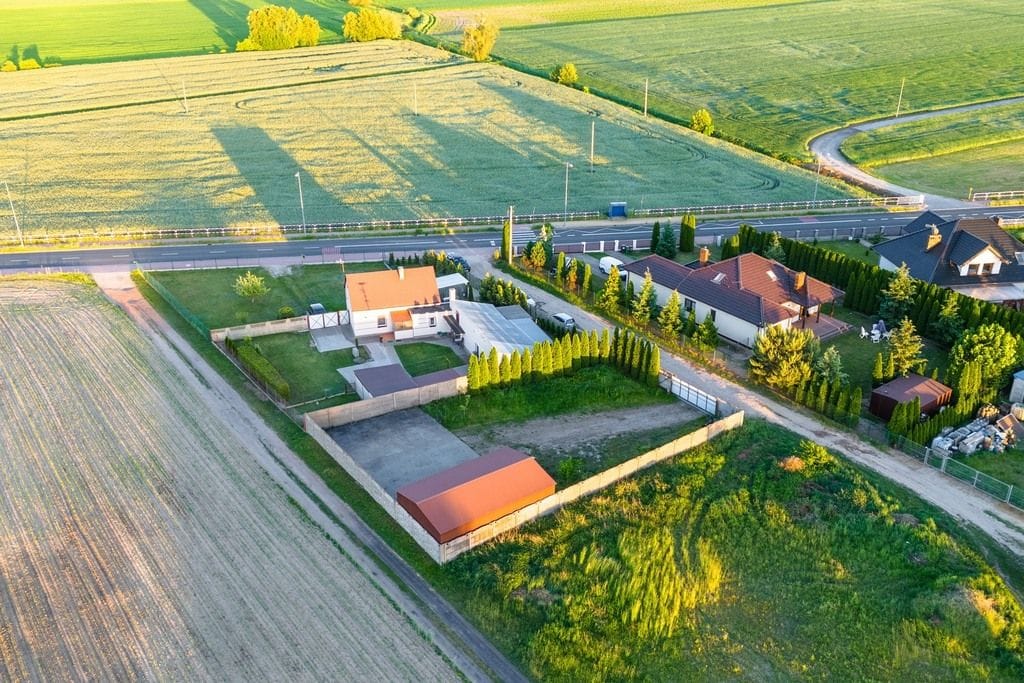 Działka  pokojowe na Sprzedaż