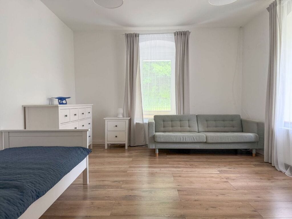 Dom 13 pokojowe na Sprzedaż